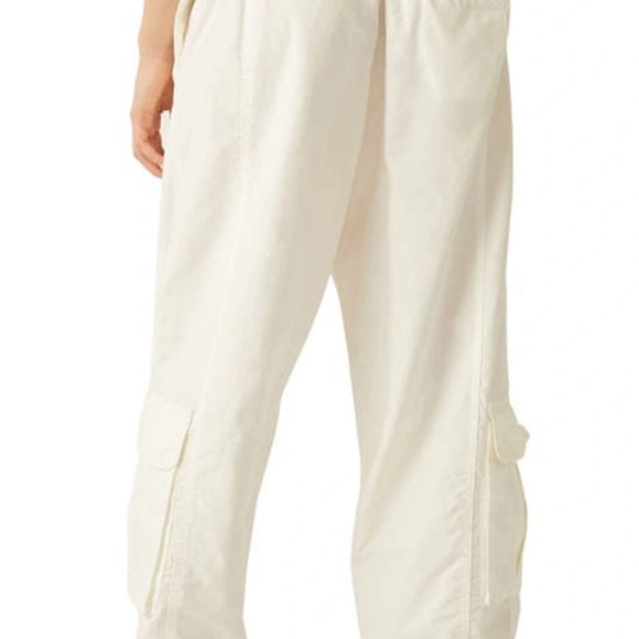 Free People Movement Mesmerize Me Pants light tan size large.  A548 - Picture 4 of 9